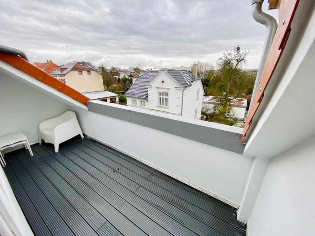 Cute Apartment - Detmold City Center - Large Kitchen, Bath, South Facing Balcony - Free Parking And Wifi Екстериор снимка